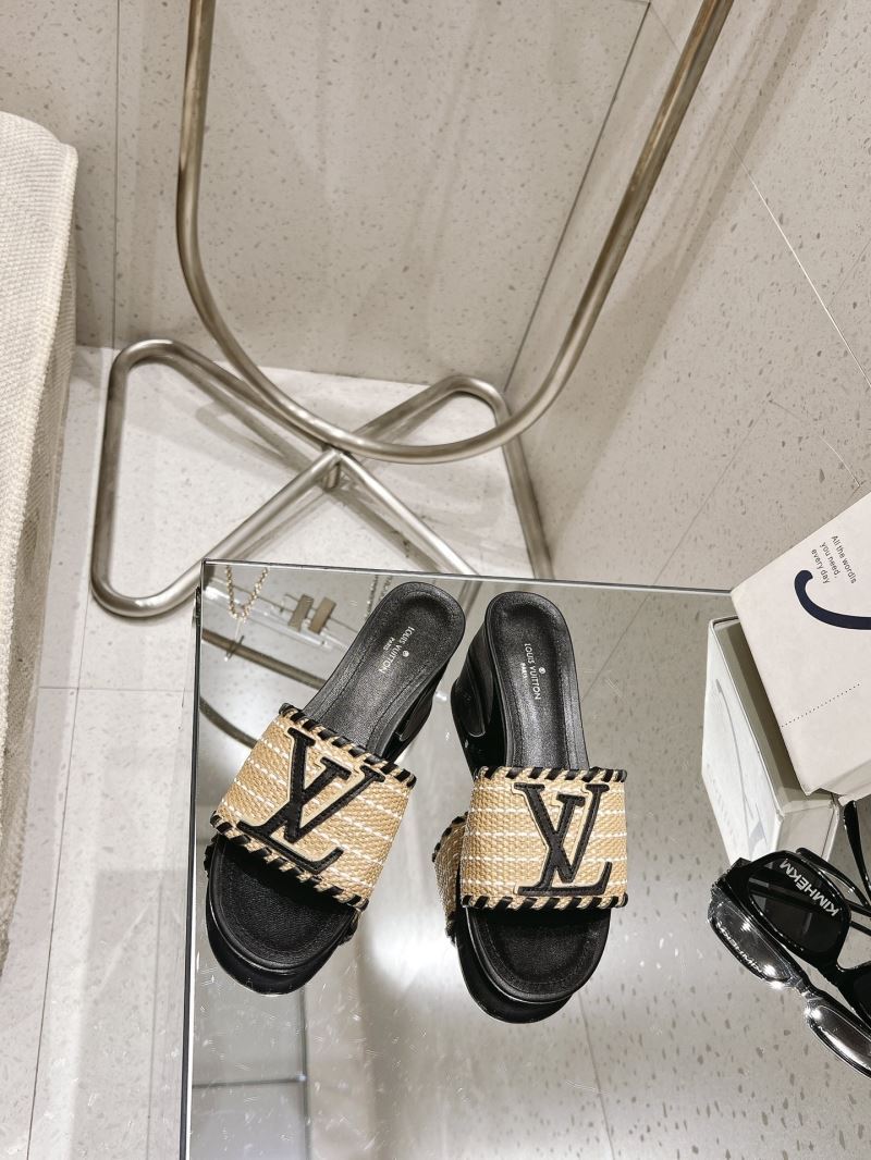 Louis Vuitton Slippers